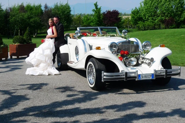 Excalibur Phaeton IV white 1981